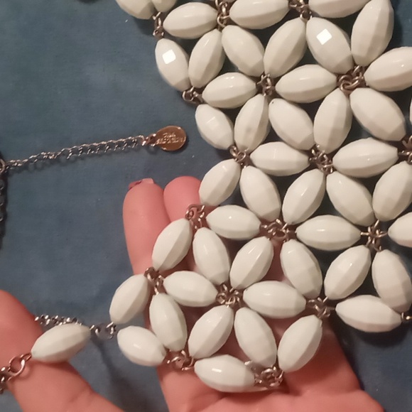 JACK E OHS  NYC Bib necklace.on a stainless roll chain. - Picture 8 of 11